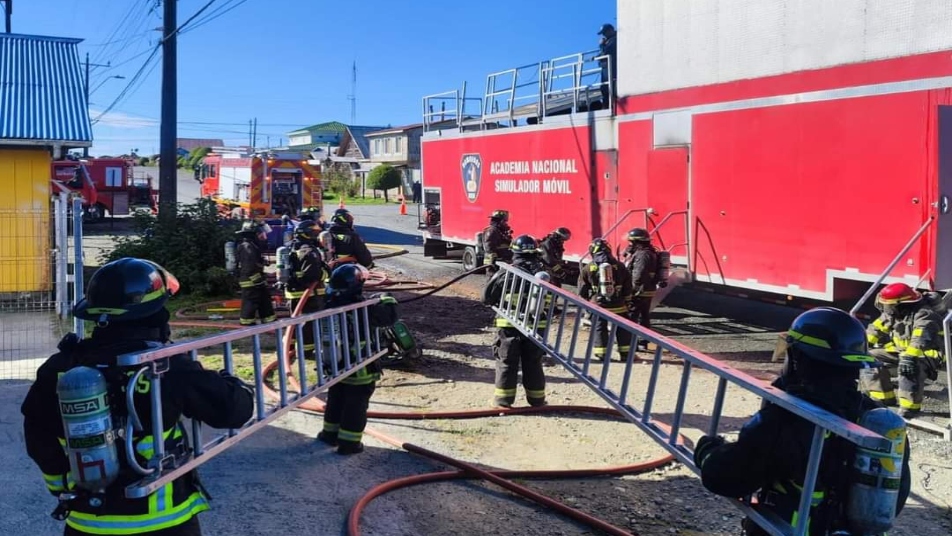 Simulador estructural móvil llega por primera vez a la isla de Chiloé